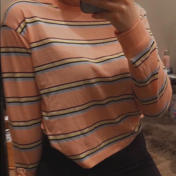 Ardene longs sleeve shirt. - Picture 1 of 2